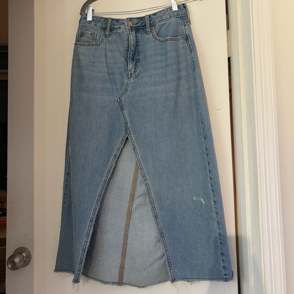 Old Navy Denim Maxi Skirt size 4
